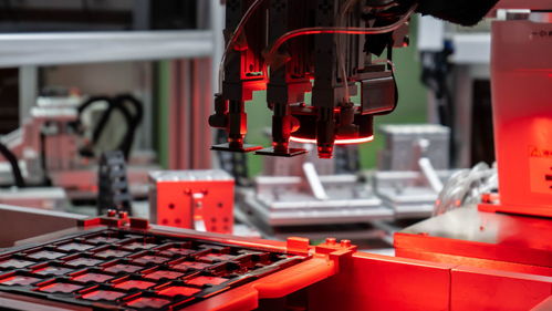 重慶國企改革向縱深推進 下好數(shù)字先手棋，打好轉(zhuǎn)型主動仗